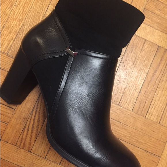 Size 7 vangelo boots - Picture 2 of 3